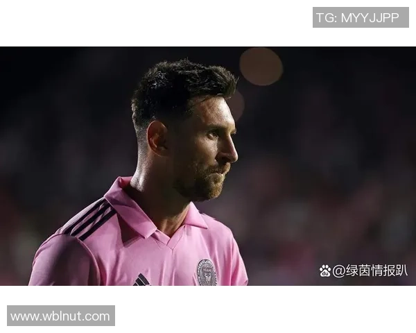 全球足球界哀悼之声回顾已故明星球员名单及其传奇生涯 全球足球界哀悼之声回顾已故明星球员名单及其传奇生涯