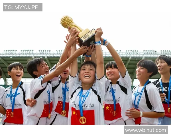 南京排球队在钻石联赛中的崛起与突破之路全景回顾 南京排球队在钻石联赛中的崛起与突破之路全景回顾