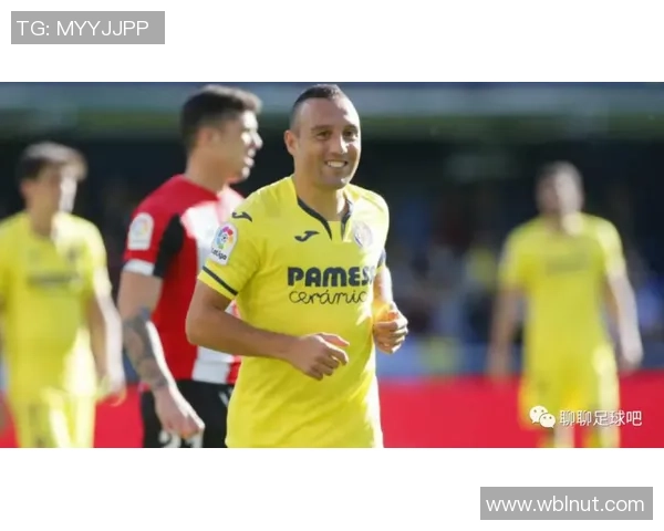 当今足球明星的职业生涯发展与社会影响力全面分析