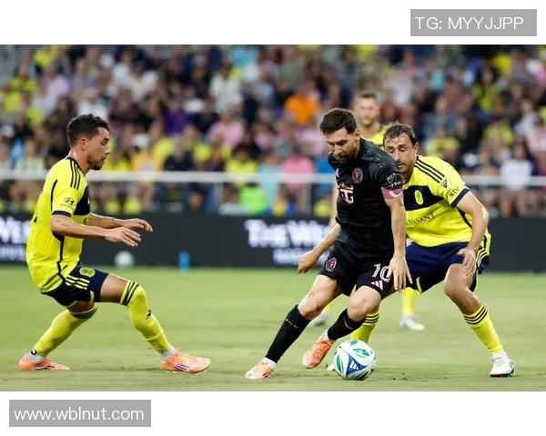 梅西对足球未来发展的深刻见解与个人职业生涯的反思